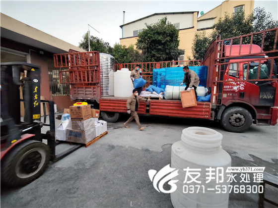 河南思源醫(yī)療器械有限公司5噸單級設(shè)備發(fā)貨18.jpg