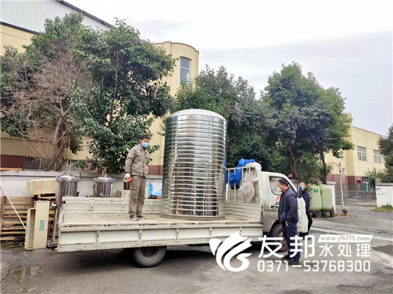 修武冷飲廠2噸單級一體機設(shè)備發(fā)貨16.jpg