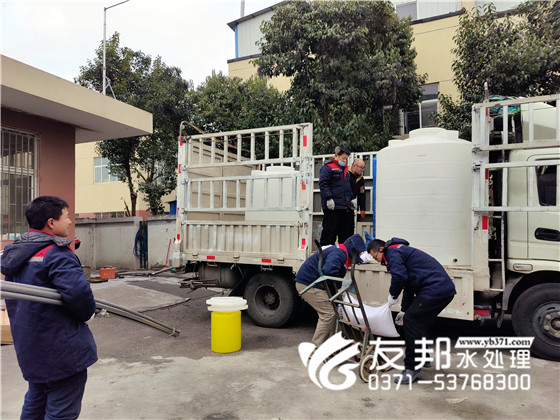溫州西聯(lián)機械 10噸單級設備發(fā)貨7.jpg